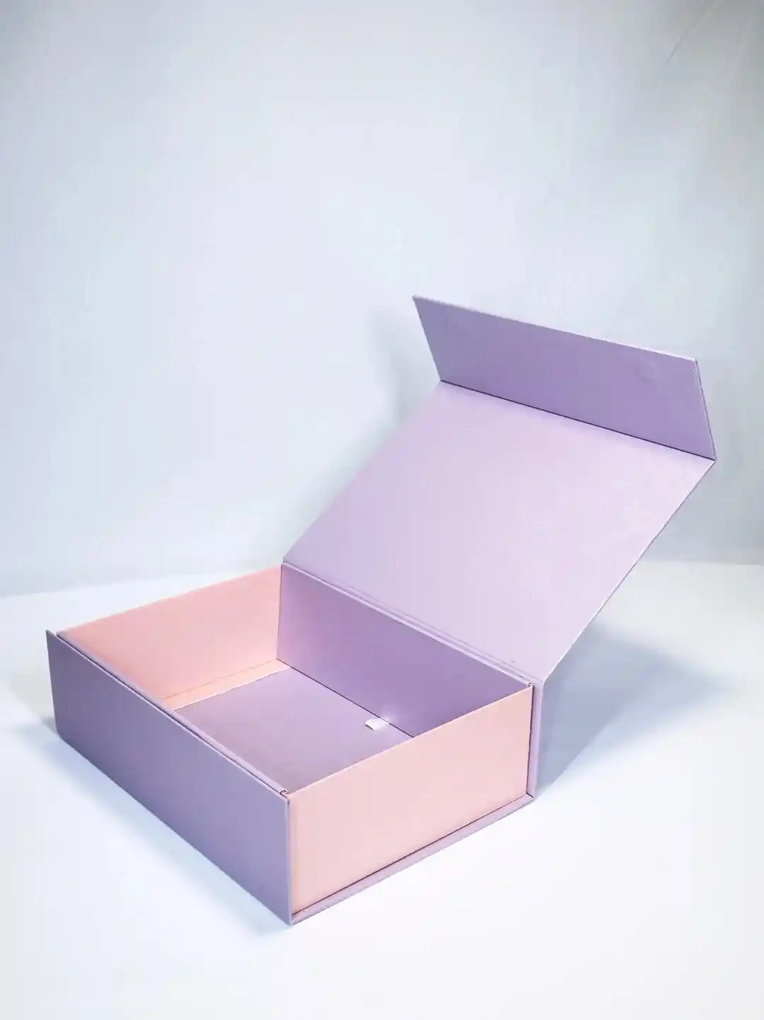 Dual-Tone Pastel Magnetic Folding Rigid Box