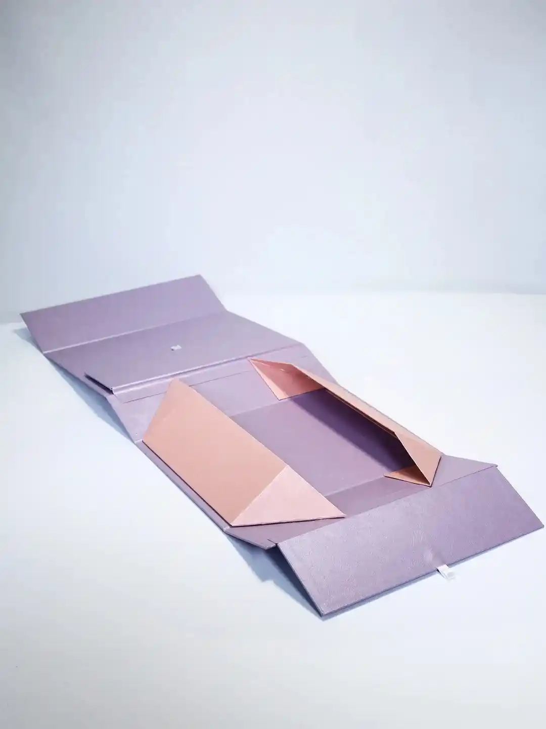 Dual-Tone Pastel Magnetic Folding Rigid Box - Image 4